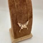 گردنبند متصل پروانه دم بلند