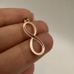 پلاک اینفینیتی