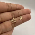 گوشواره بخیه ای طرح ماه و ستاره