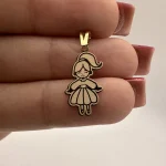 پلاک دختر عروسکی