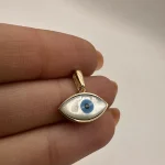 پلاک چشم نظر کشیده