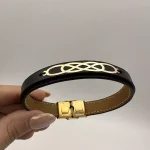 دستبند چرم طرح تو در تو