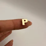 پلاک حرف سه بعدی P