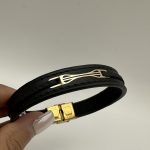 دستبند چرم طرح 19