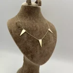 گردنبند سه مثلث