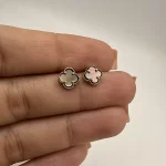 گوشواره میخی ونکلیف دودی هولوگرامی