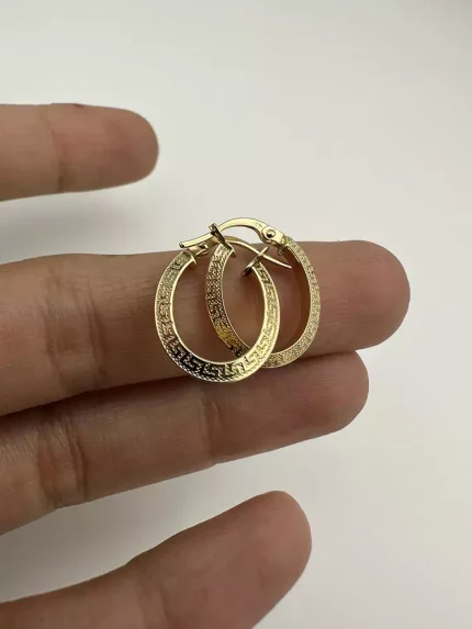 گوشواره بیضی حک ورساچ