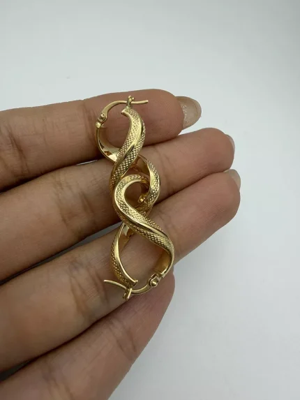 گوشواره دفرمه مات و براق