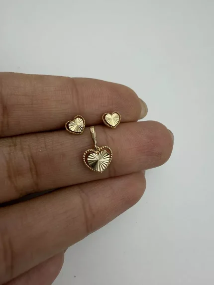 نیم ست قلب تراشدار