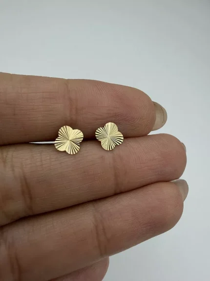 گوشواره میخی ونکلیف تراشدار