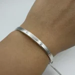 بنگل کارتیه لاو سفید