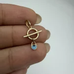 پلاک تیفانی آویز قفل