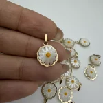 پلاک گل بابونه