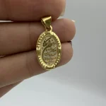 پلاک و ان یکاد بیضی