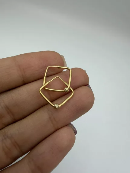 گوشواره مربع پروفیلی تک گوی زرد