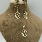 نیم ست برگ نمادار