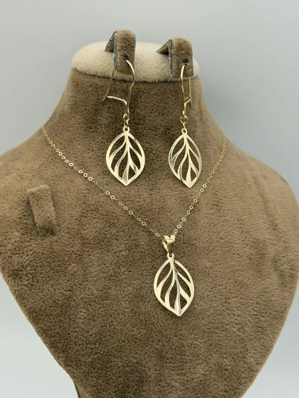 نیم ست برگ نمادار