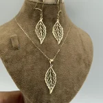 نیم ست برگ نمادار