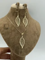 نیم ست برگ نمادار