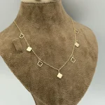 گردنبند آویز ونکلیف