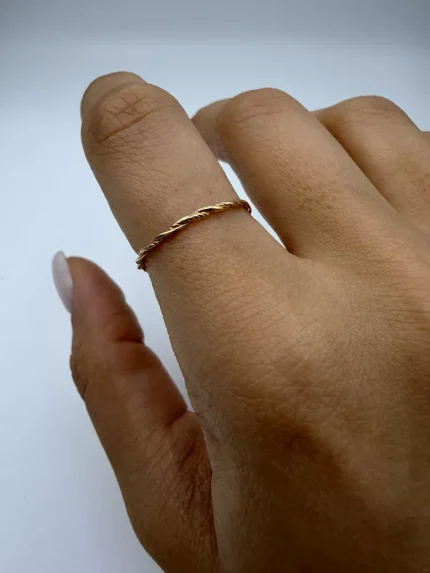 انگشتر مینیمال طنابی