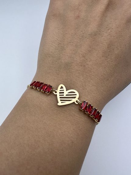 دستبند کادوئی طرح قلب