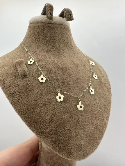 گردنبند آویز گل