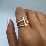 انگشتر امگا و خط