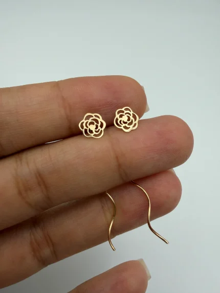 گوشواره کرلی گل رز